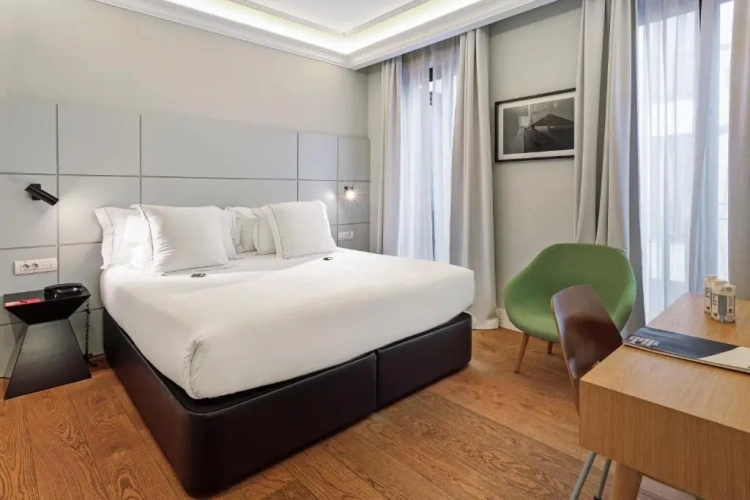 One Shot Standard Double room