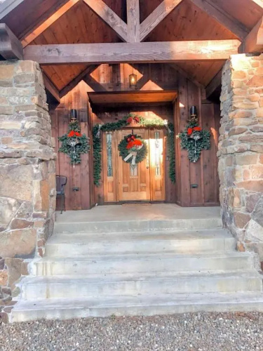 Stone Mountain Lodge 5000sqft 6 Bed Game Room Pool Table Hot Tub