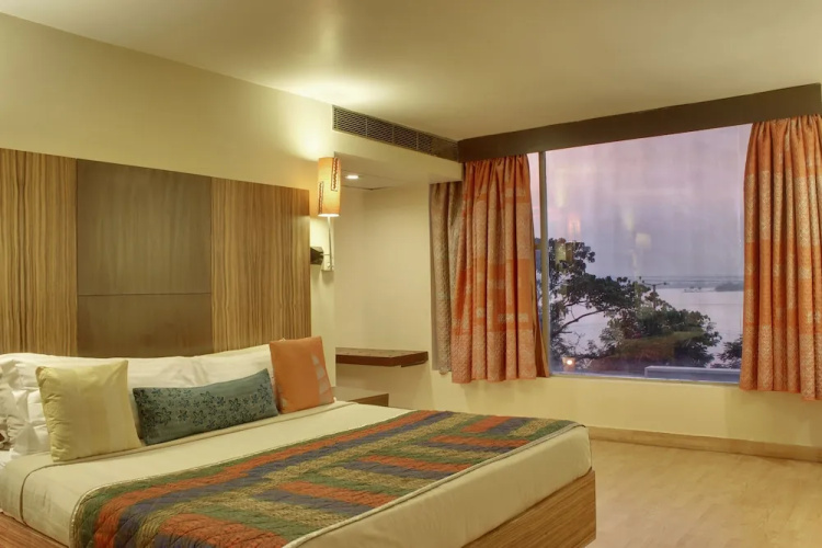 juSTa Hyderabad