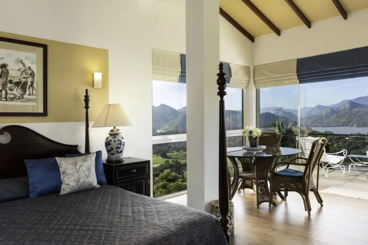 The Albatross Boutique Villa