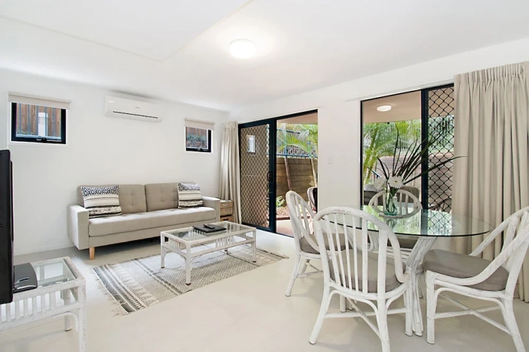 1 Bedroom Apartment with balcony