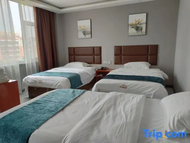 Standard Triple room