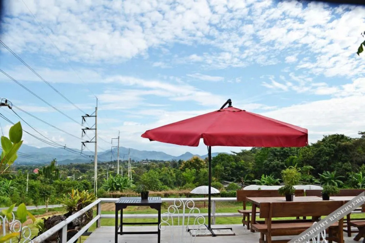 Baan Chomdoi Resort