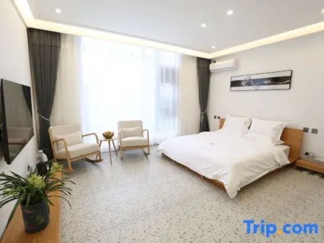 Standard Double room with courtyard view