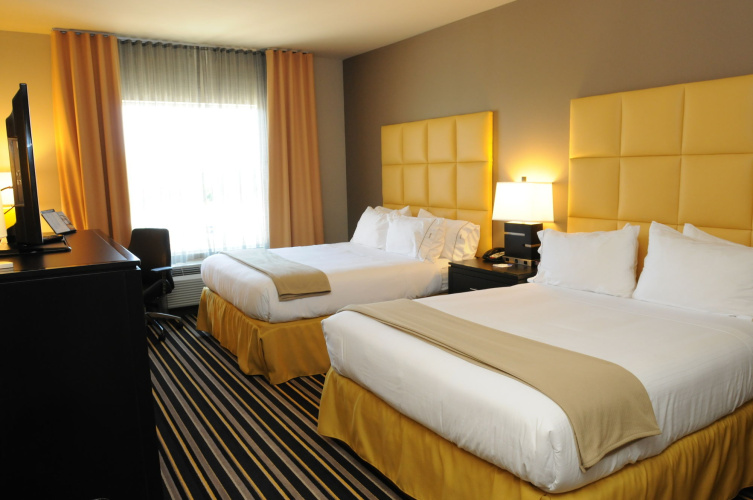 Holiday Inn Express Covington-Madisonville by IHG