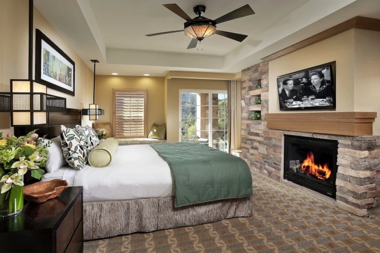 2 Bedrooms Mountain Villas Villa