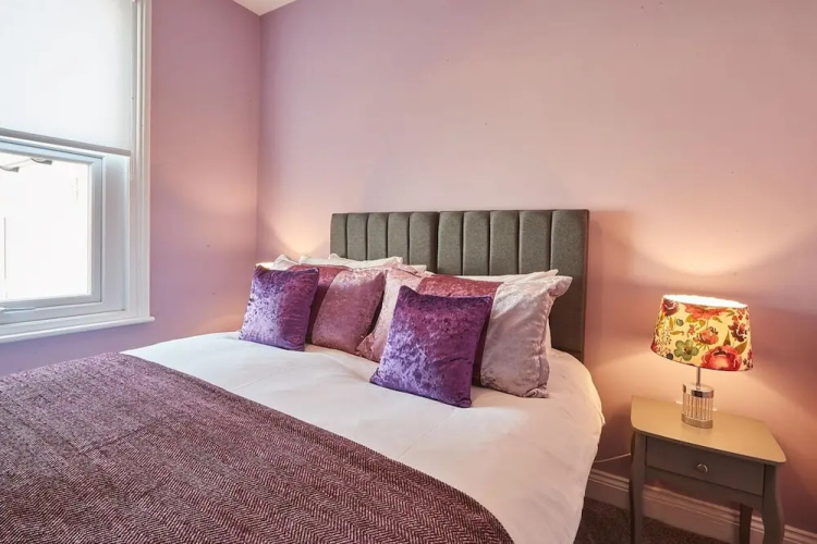 Host Stay Huntcliffe Ruby