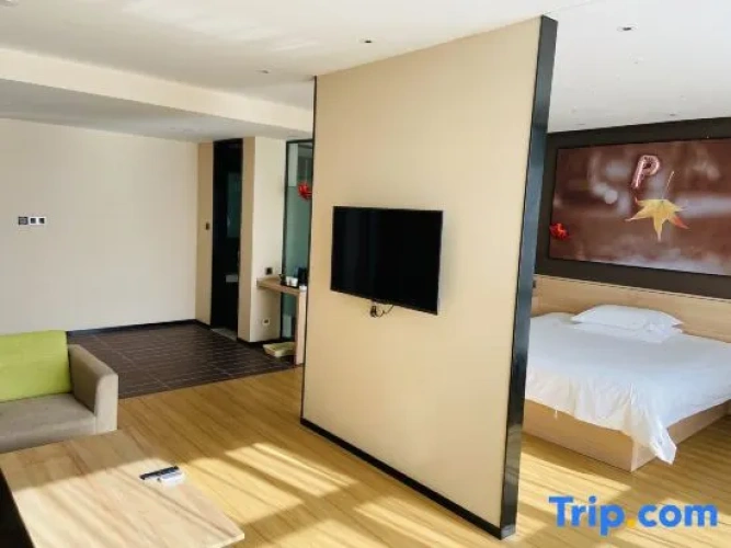 Deluxe Double Suite