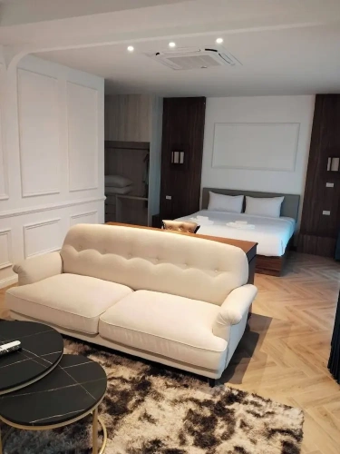 Luxury Studio