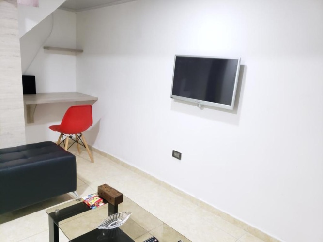 2 Bedrooms Cottage