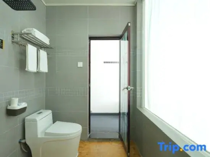 166 Hotel (Lijiang Ancient City)