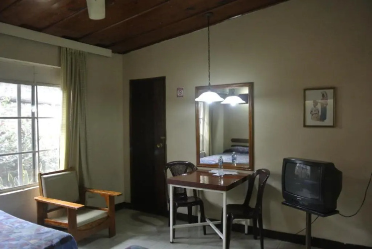 Hotel La Colonia