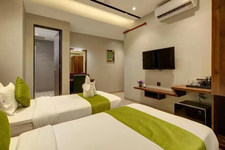Standard Twin room