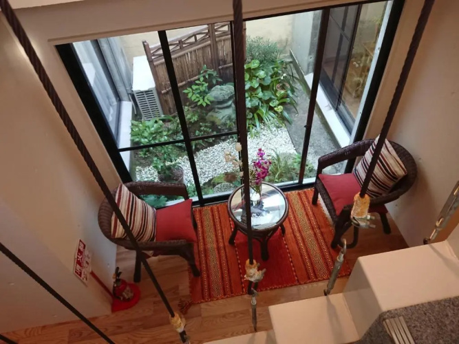 AOI Guest House