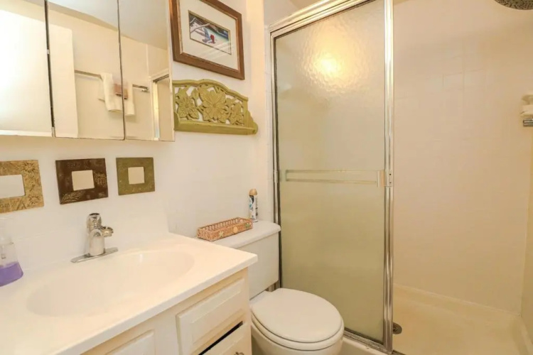 Creston House 11B