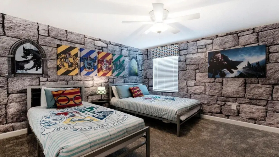 Spacious Villa With Private Pool & Games