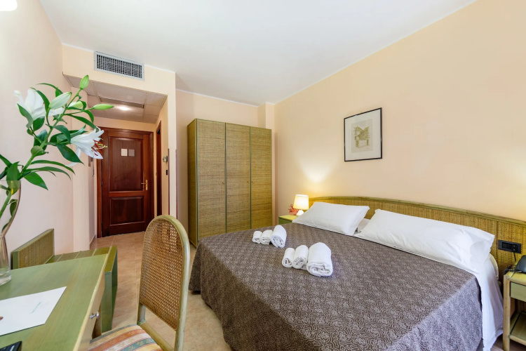 Rina Hotel photo 9