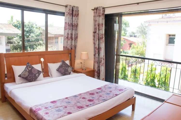 3 Bedrooms Luxury Villa with park view