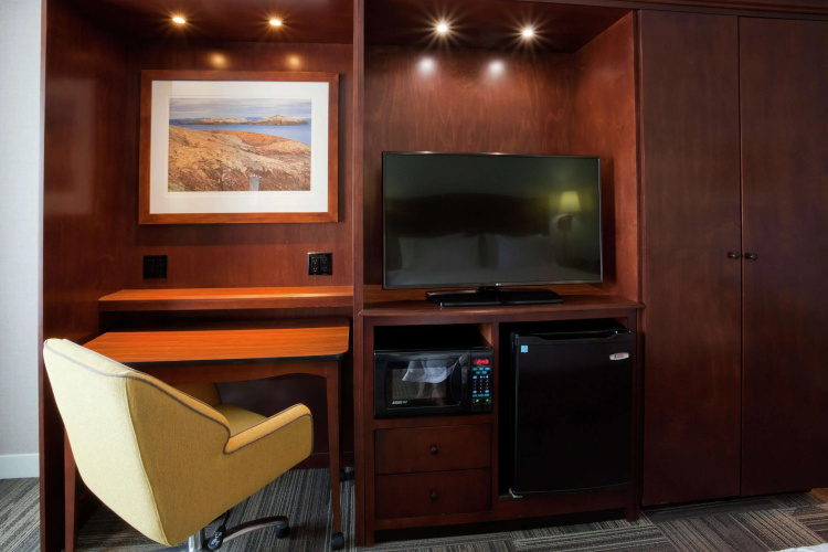 Hampton Inn Duluth Canal Park