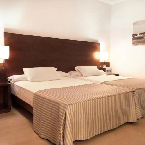 Hotel Garbi Costa Luz photo 6