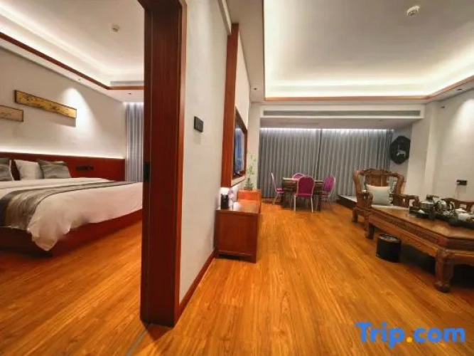 1 Bedroom Premier Suite