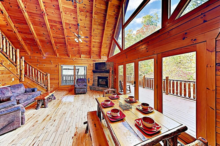 Moonshine Mountain Lodge - 2 Br Cabin