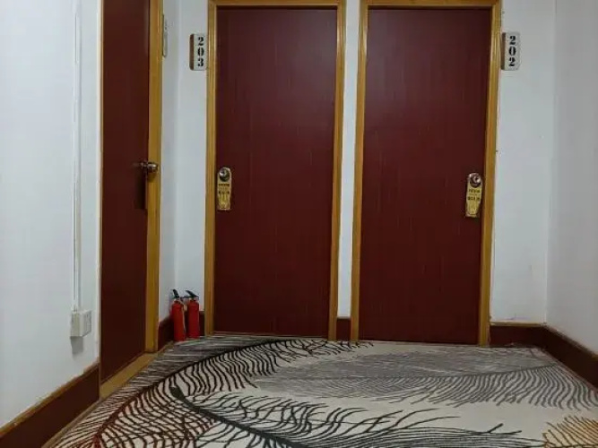 Liangyou Hostel