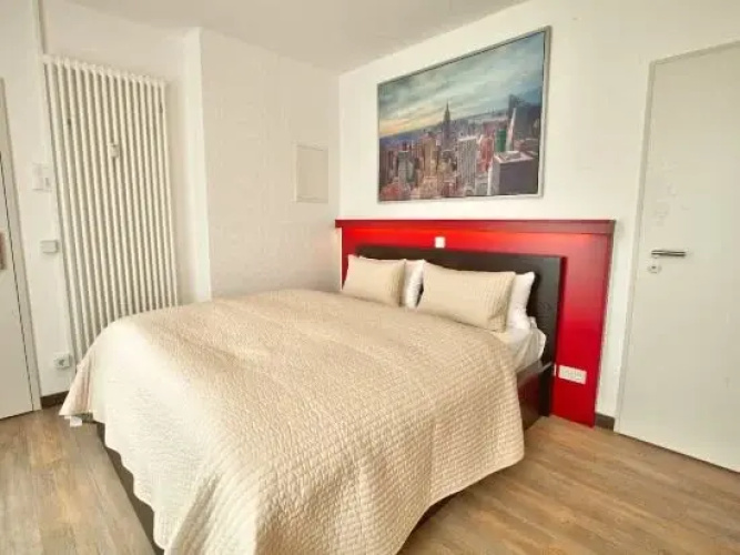 6 Rooms