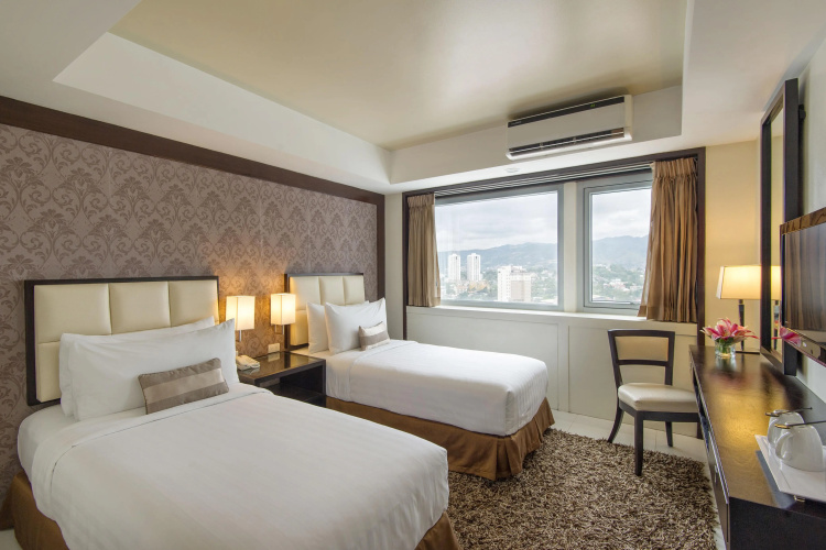 Quest Hotel & Conference Center