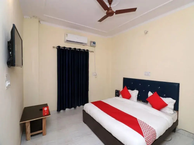OYO 6601 Mannat Residency