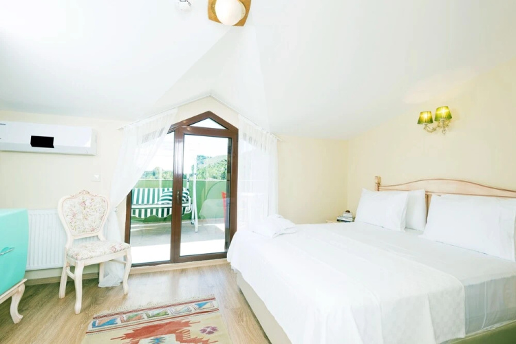 Belizi Hotel