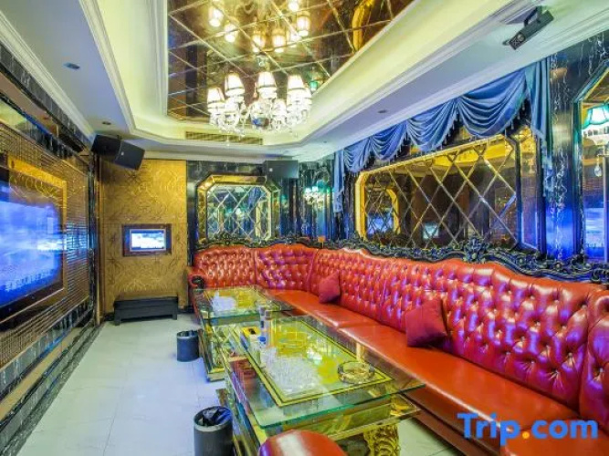 Yuekai Business Hotel