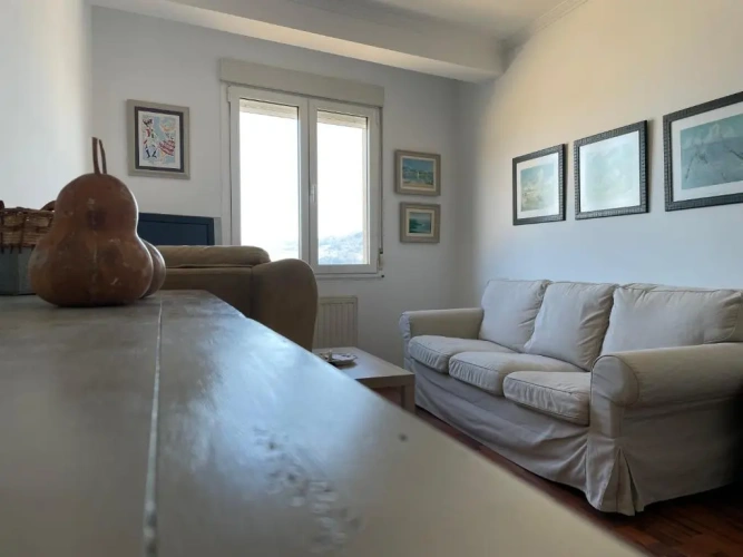 3 Bedrooms Apartment