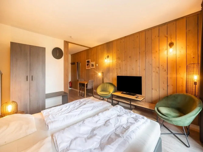 Forest Cosy Apartment in Hambachtal Park