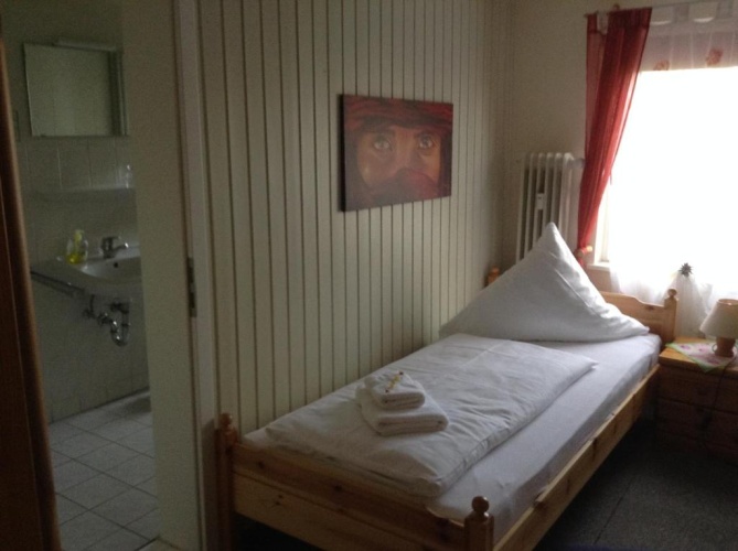 Standard Single room