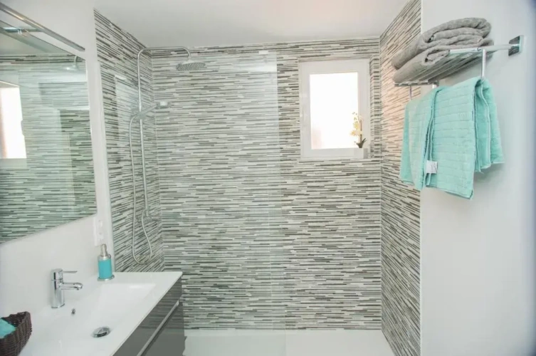 2 Bedrooms Cottage