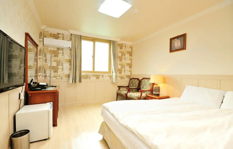 Chambord Hotel