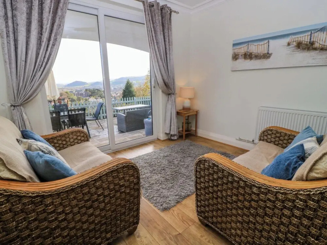 2 Moorlands