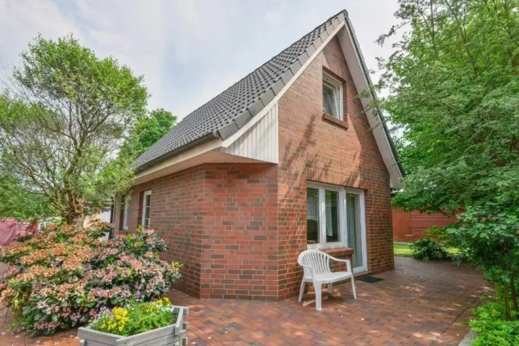 2 Bedrooms Cottage