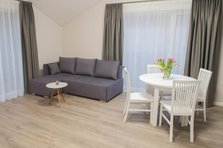 Green Hill Apartments