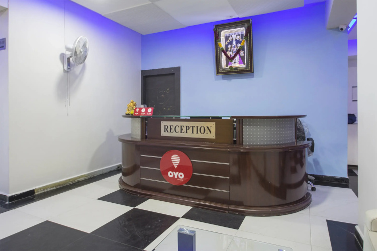 OYO 10139 Hotel Palak Residency