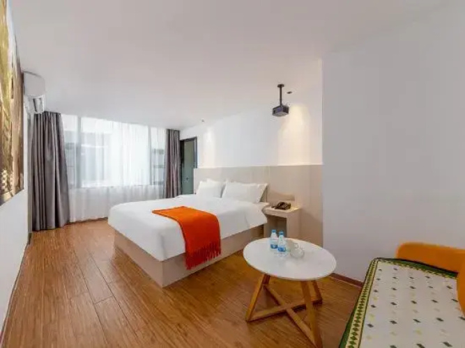 Yuanyue Hotel