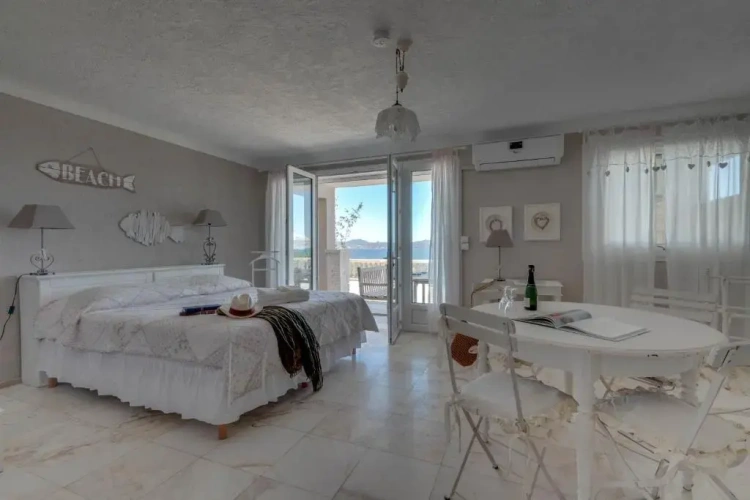Superior Double room with sea view