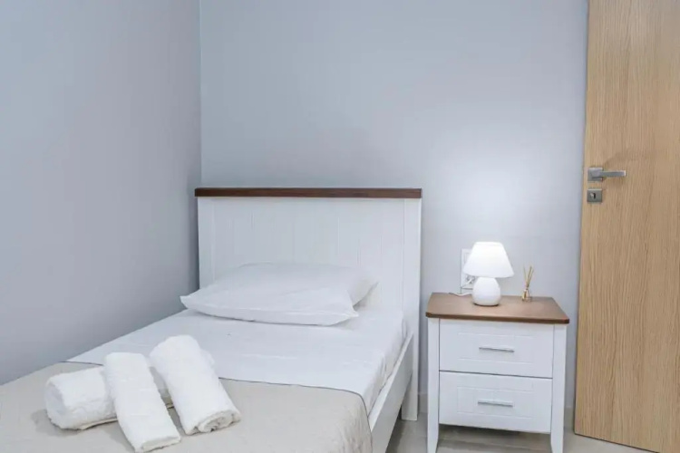 J&T Apartment - 150m from the beach