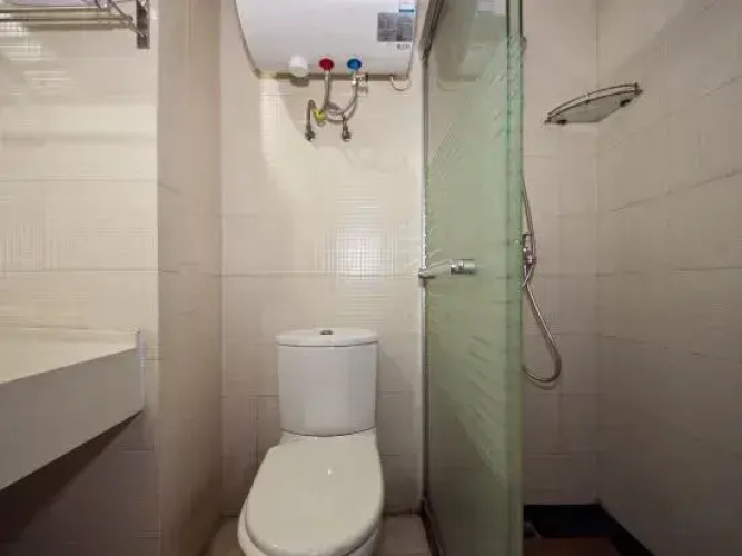 Guanya Apartment Hostel
