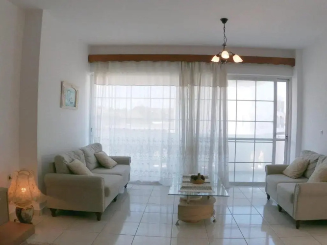 KOS Family House