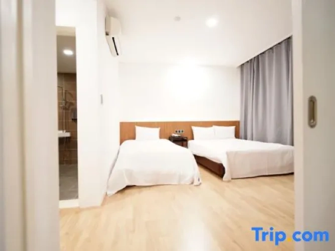 Standard Twin Family room