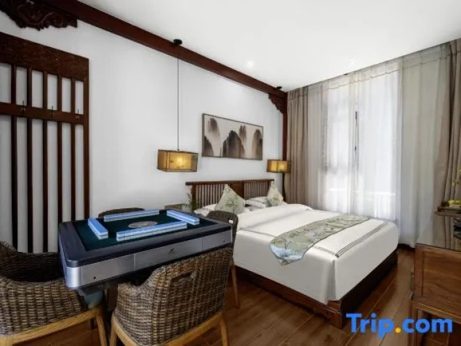 Standard Double room with courtyard view