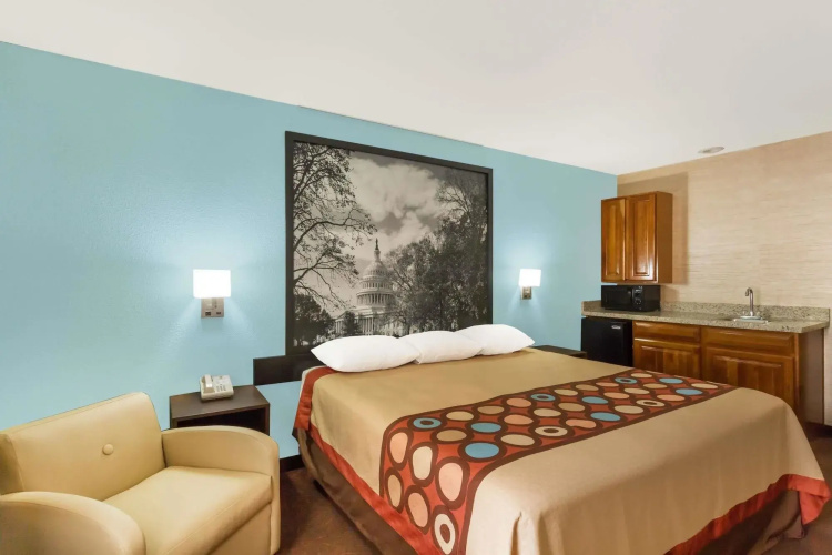 Pinetop Studio Suites