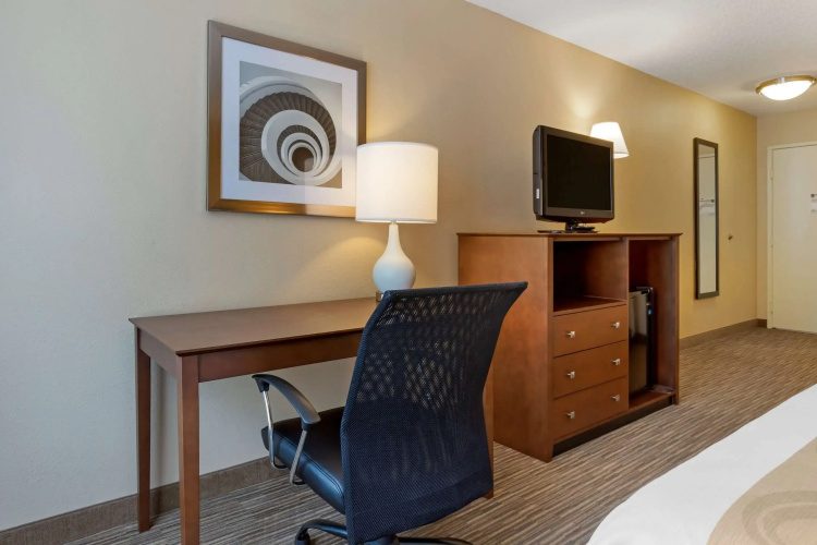 Quality Inn Harrison North